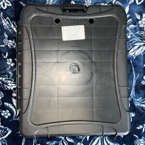 Hot Wheels Rolling 110 Car Carry Case.